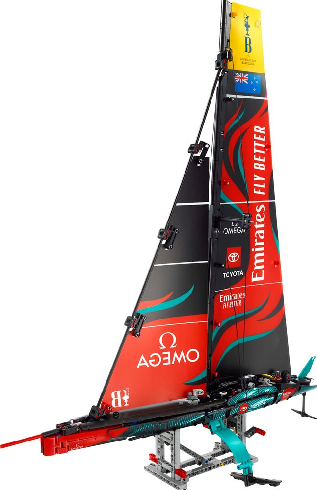 LEGO Technic 42174 Emirates Team New Zealand AC75 Racing Yacht 2
