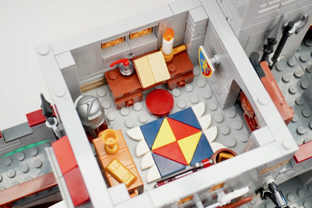 LEGO BrickLink Designer Program Medieval Seaside Market review 26 1024x683