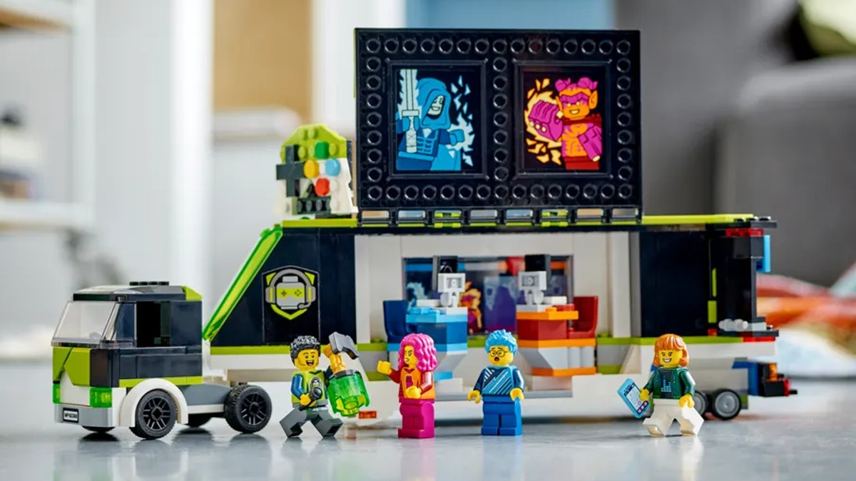 A huge number of new LEGO City sets will be arriving next year
