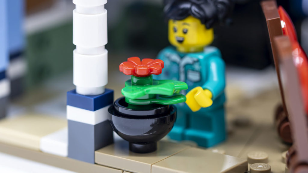 LEGO for adults 10293 Santas Visit 30 1024x576
