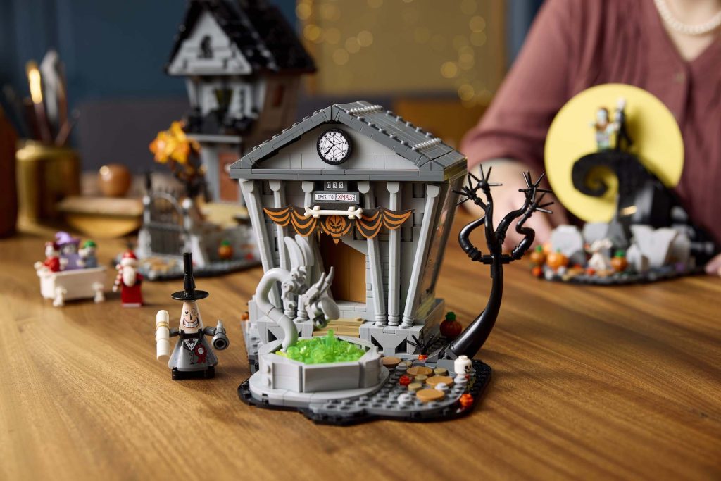 LEGO Ideas 21351 The Nightmare Before Christmas 20 1024x683
