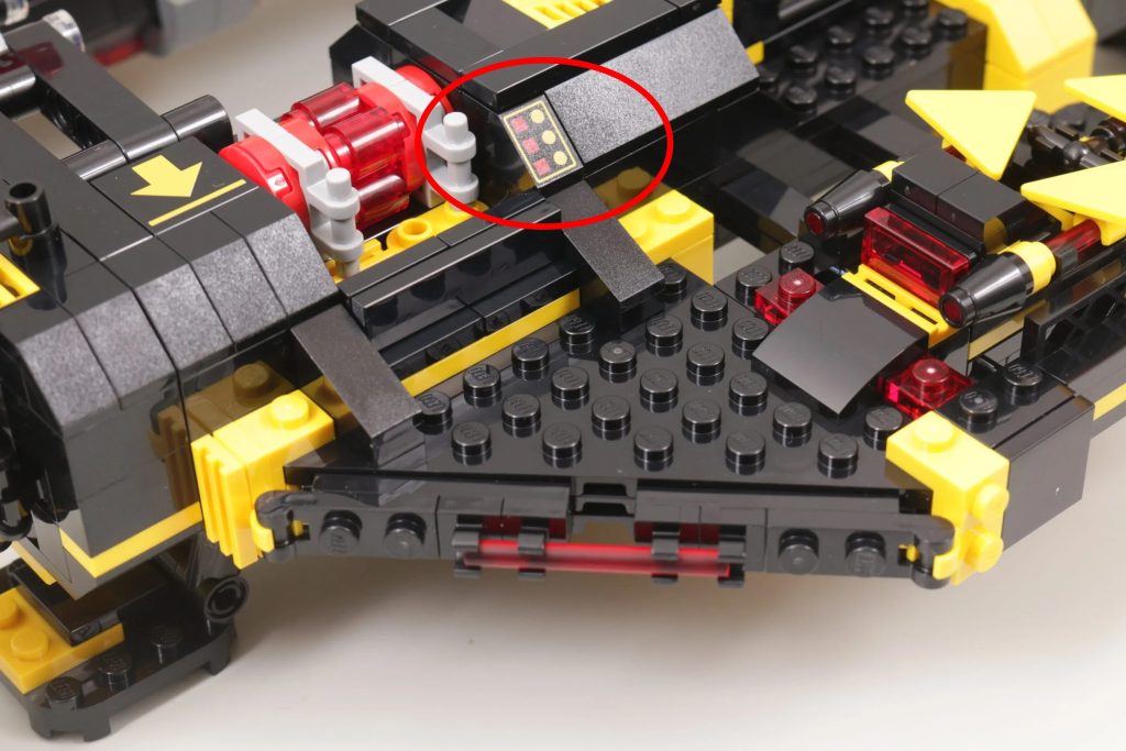 LEGO Icons 10355 Blacktron Renegade review 32 circled 1024x683