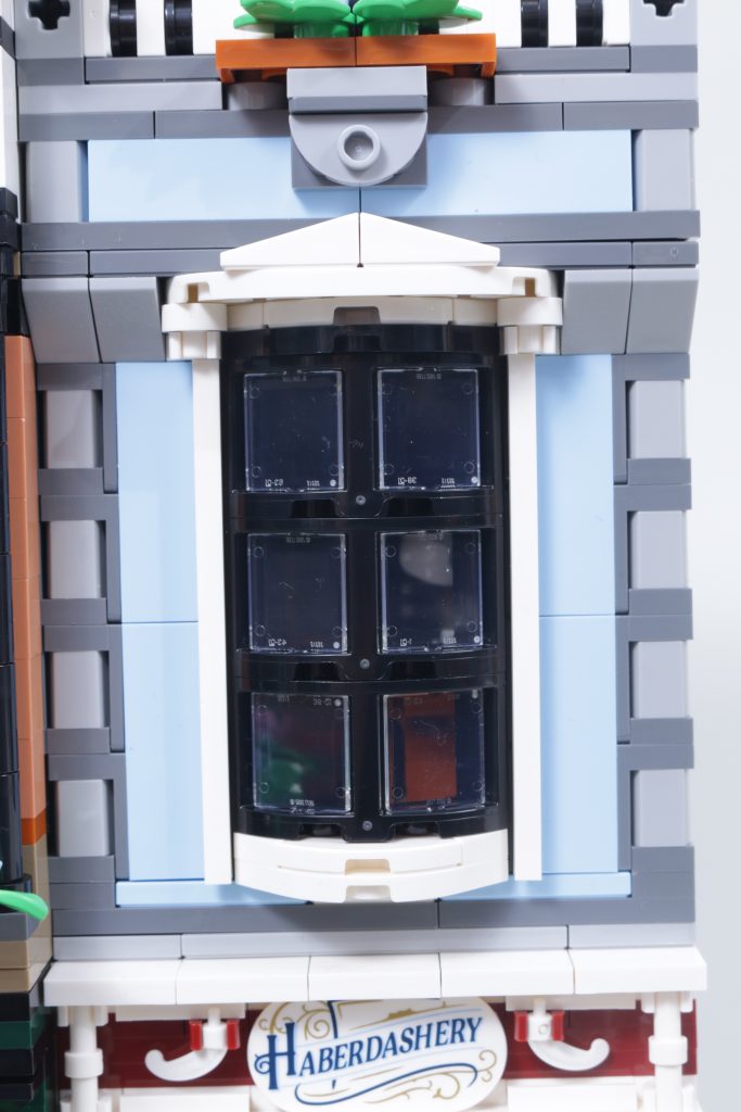 LEGO Icons 10350 Tudor Corner second review plus comparison with 10251 Brick Bank and 10270 Bookshop 79 683x1024