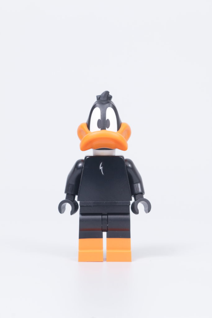 How to build your own LEGO Green Loontern minifigure Daffy Duck Green Lantern 1
