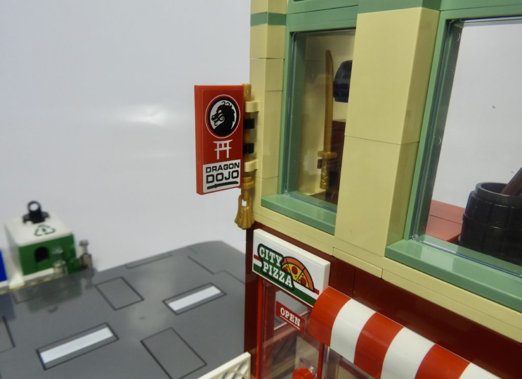 LEGO CITY 60292 Town Center review 12