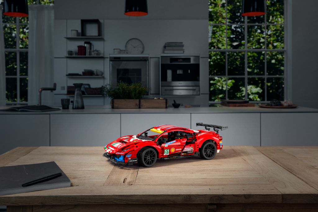 LEGO Technic 42125 Ferrari 488 GTE AF CORSE 51 8