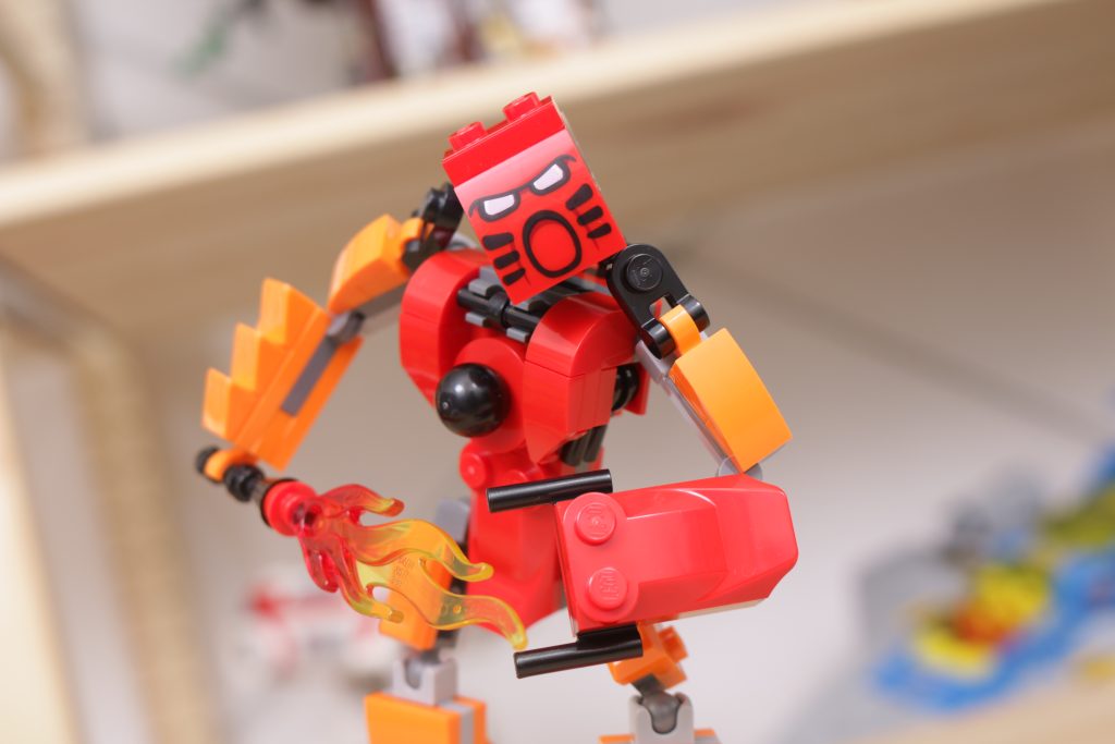 LEGO BIONICLE 40581 Tahu and Takua gift with purchase review 11 1024x683