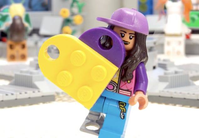 LEGO Build to Give 1