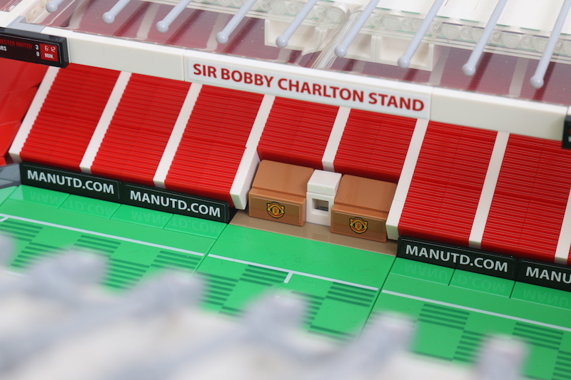 LEGO Creator Expert 10272 Old Trafford Manchester United review 9