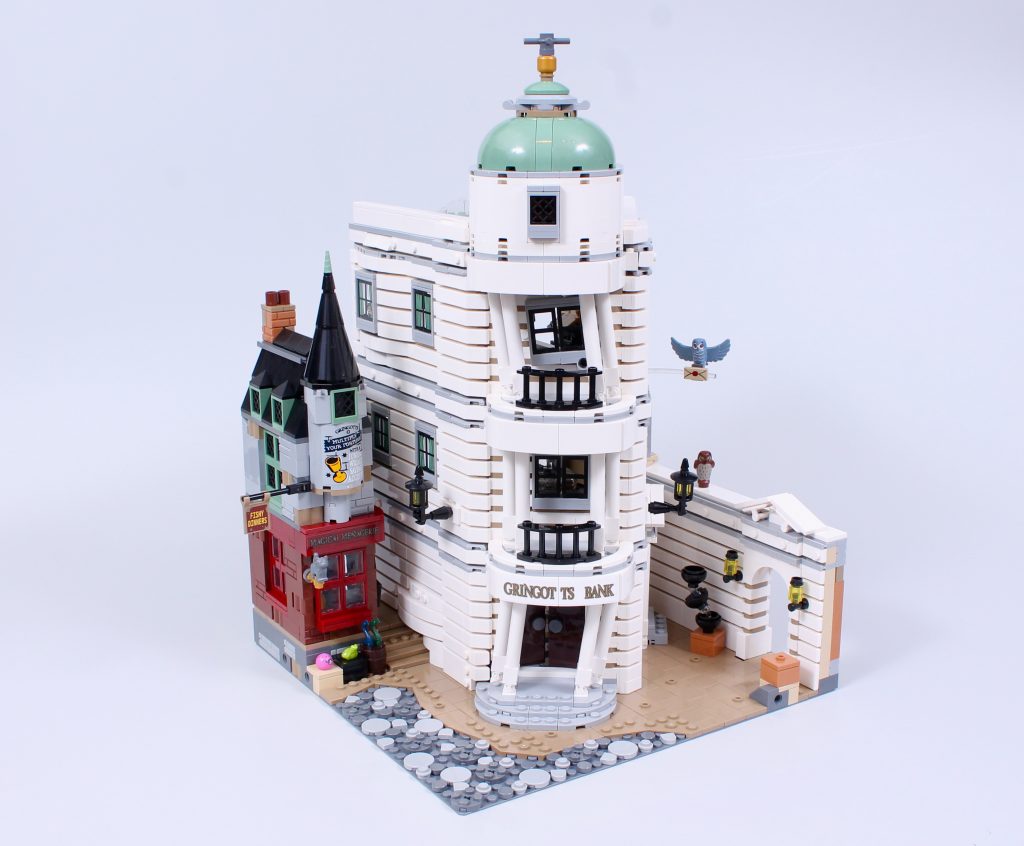 LEGO Harry Potter 76417 Gringotts Wizarding Bank Collectors Edition review 41 1024x846