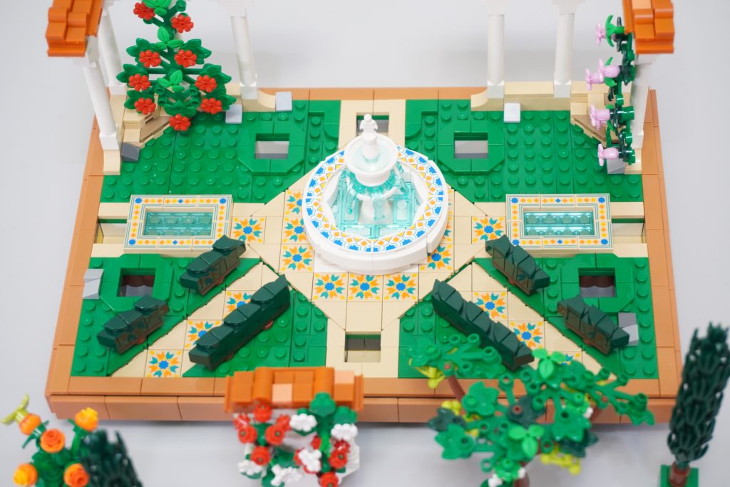 LEGO Icons 10359 Fountain Garden review 18 1024x683