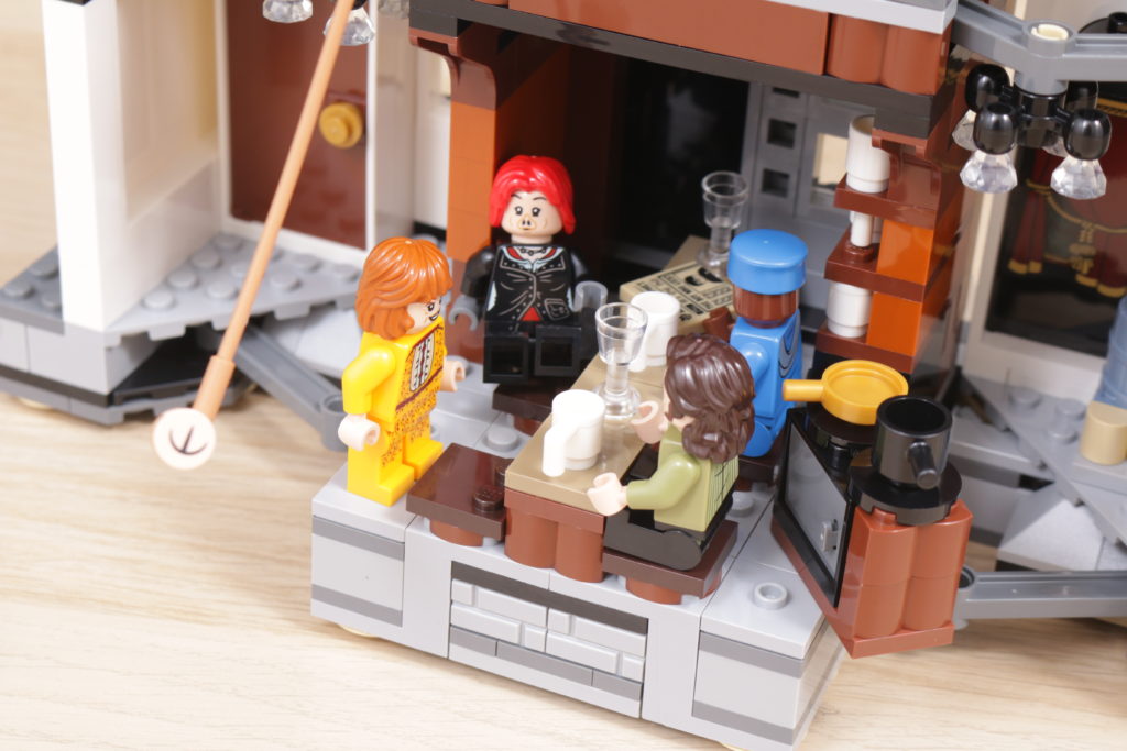 LEGO Harry Potter 76408 12 Grimmauld Place Order of the Phoenix review 41 1024x683