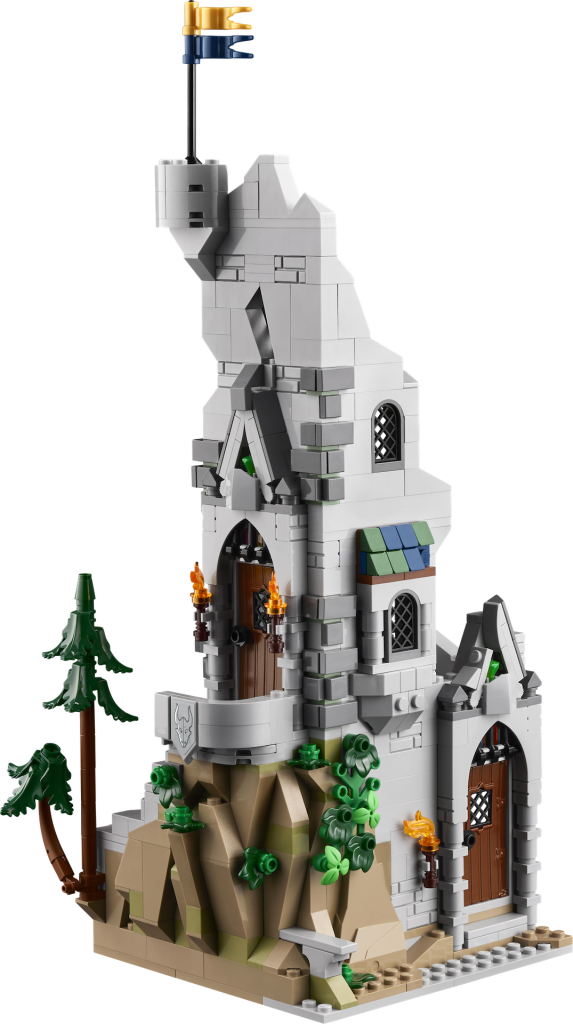 LEGO Ideas 21348 Dungeons Dragons Red Dragons Tale 14 573x1024