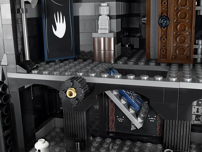 10237 backinsetL 001 trapdoor