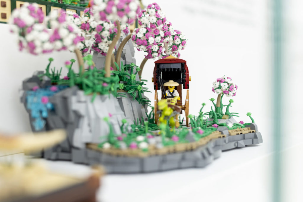 lego house masterpiece gallery dinosaur 1024x683