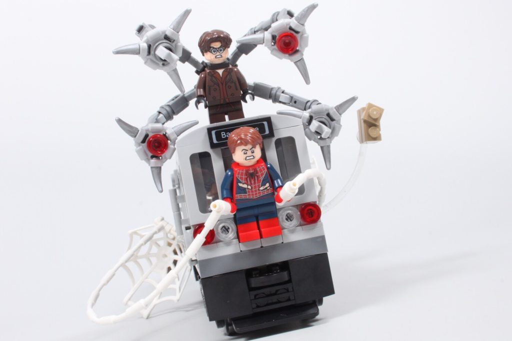 lego marvel 76321 Spider Man vs. Doc Ock Subway Train Scene review 2 1024x683
