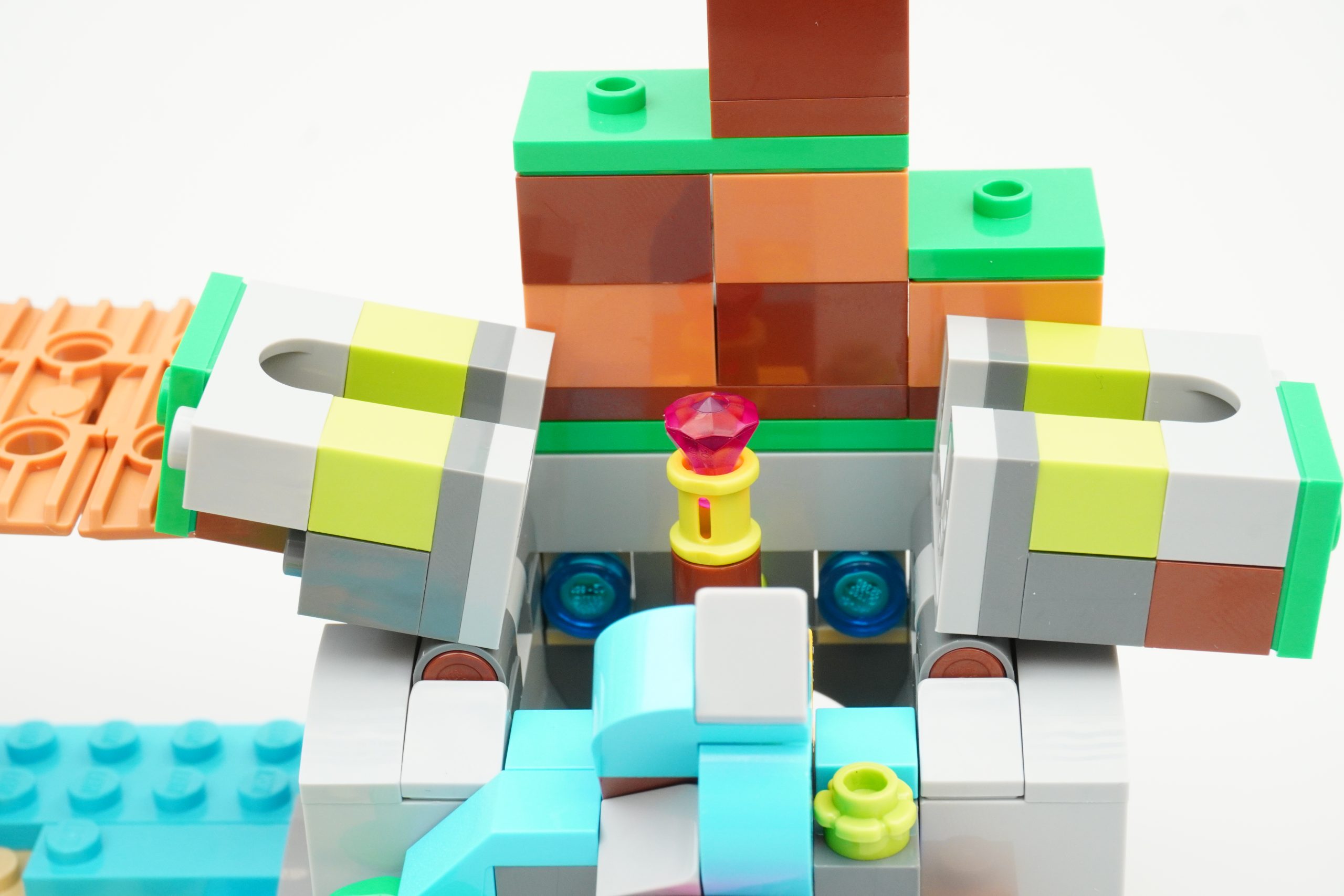 LEGO Sonic the Hedgehog 76992 Amys Animal Rescue Island review 5 scaled