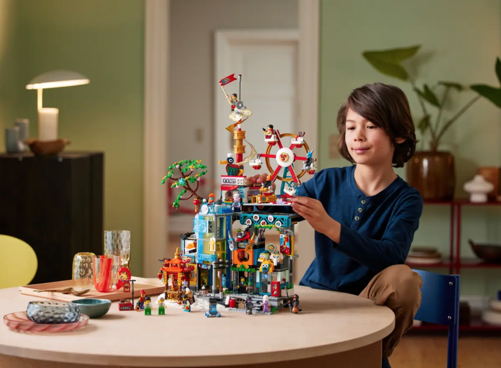 LEGO Monkie Kid 80054 Megapolis City 5th Anniversary 1024x754