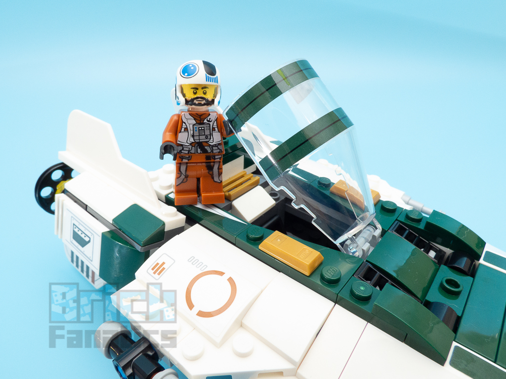 LEGO Star Wars 75248 Resistance A-wing Starfighter