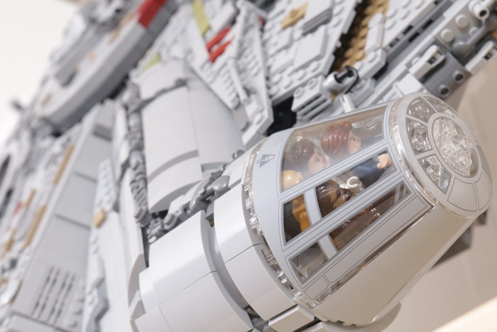 LEGO Star Wars 75192 Millennium Falcon 2022 4 1024x683