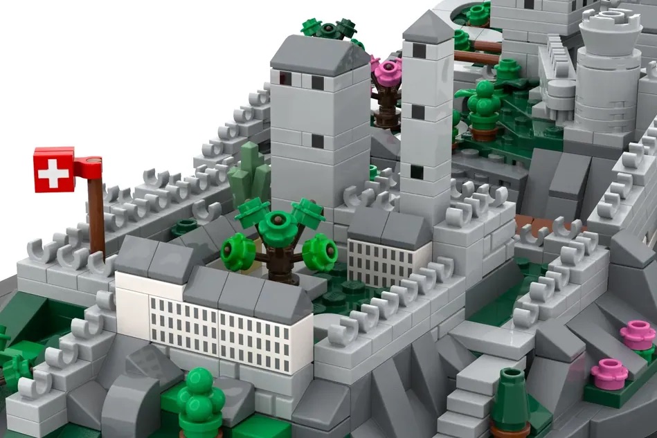 LEGO Ideas The Fortress of Bellinzona 4