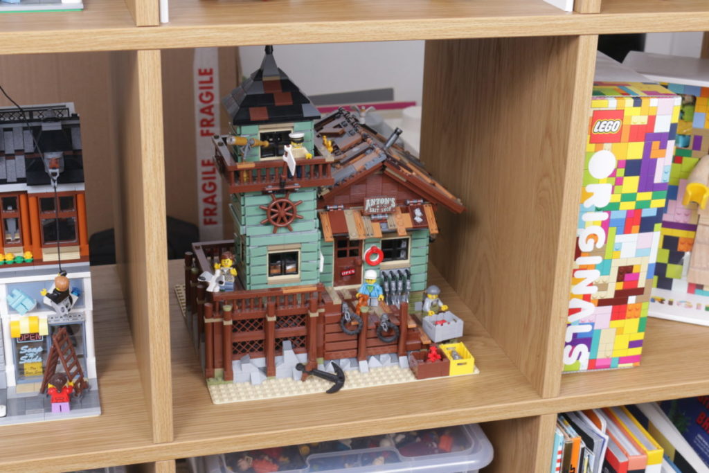 LEGO Display Windows for IKEA Kallax review Wicked Brick 49 1024x683