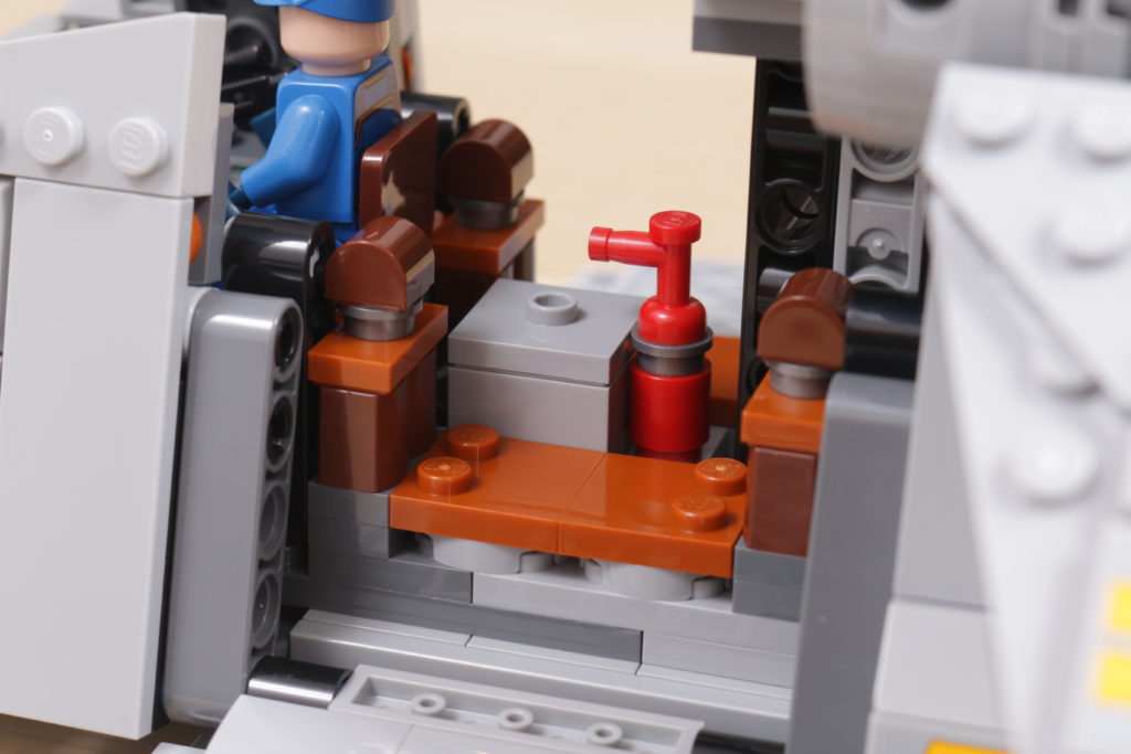 LEGO Star Wars 75338 Ambush on Ferrix review 11 1024x683