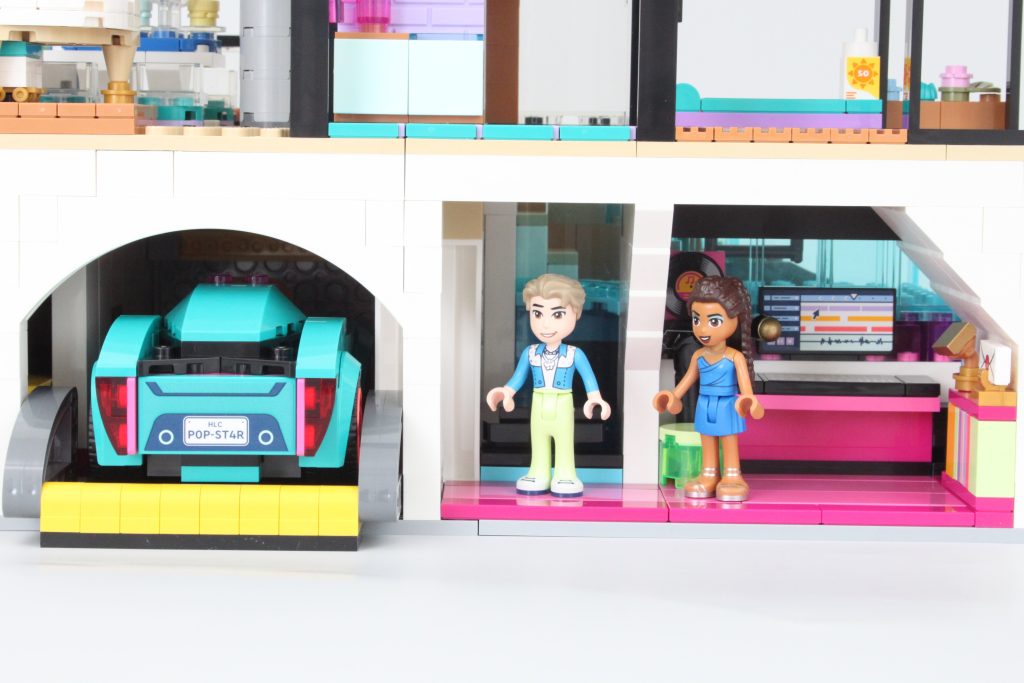 lego friends 42639 andreas modern mansion review 27 1024x683