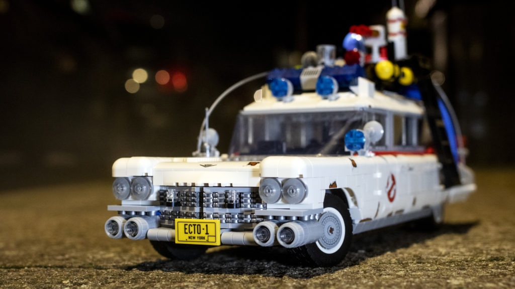 LEGO 10274 Ghostbusters ECTO-1 review