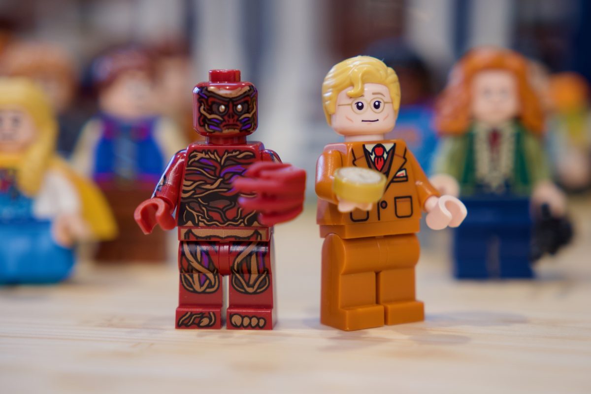 LEGO Icons 11370 Stranger Things The Creel House review 87 1200x800
