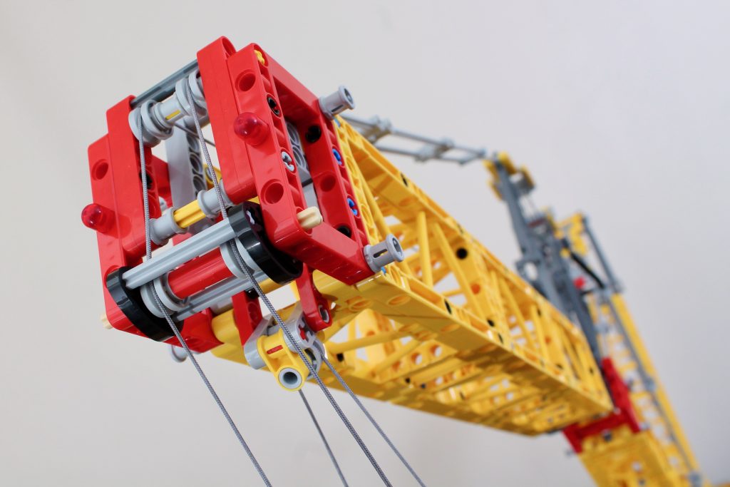 LEGO Technic 42146 Liebherr Crawler Crane LR 13000 review 4 1024x683