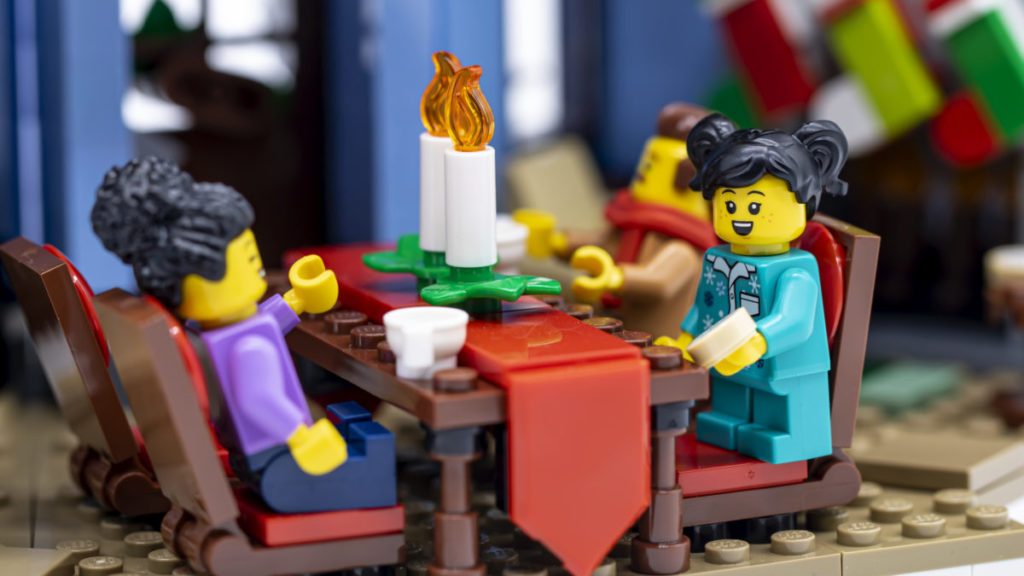 LEGO for adults 10293 Santas Visit 28 1024x576