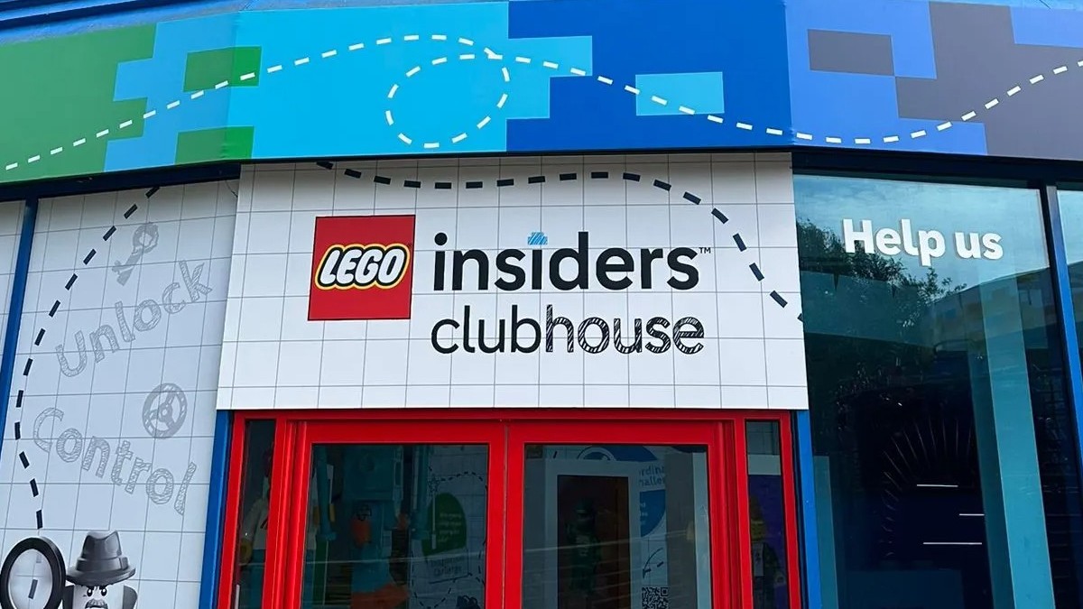 Physical LEGO Insiders vault now open at LEGOLAND