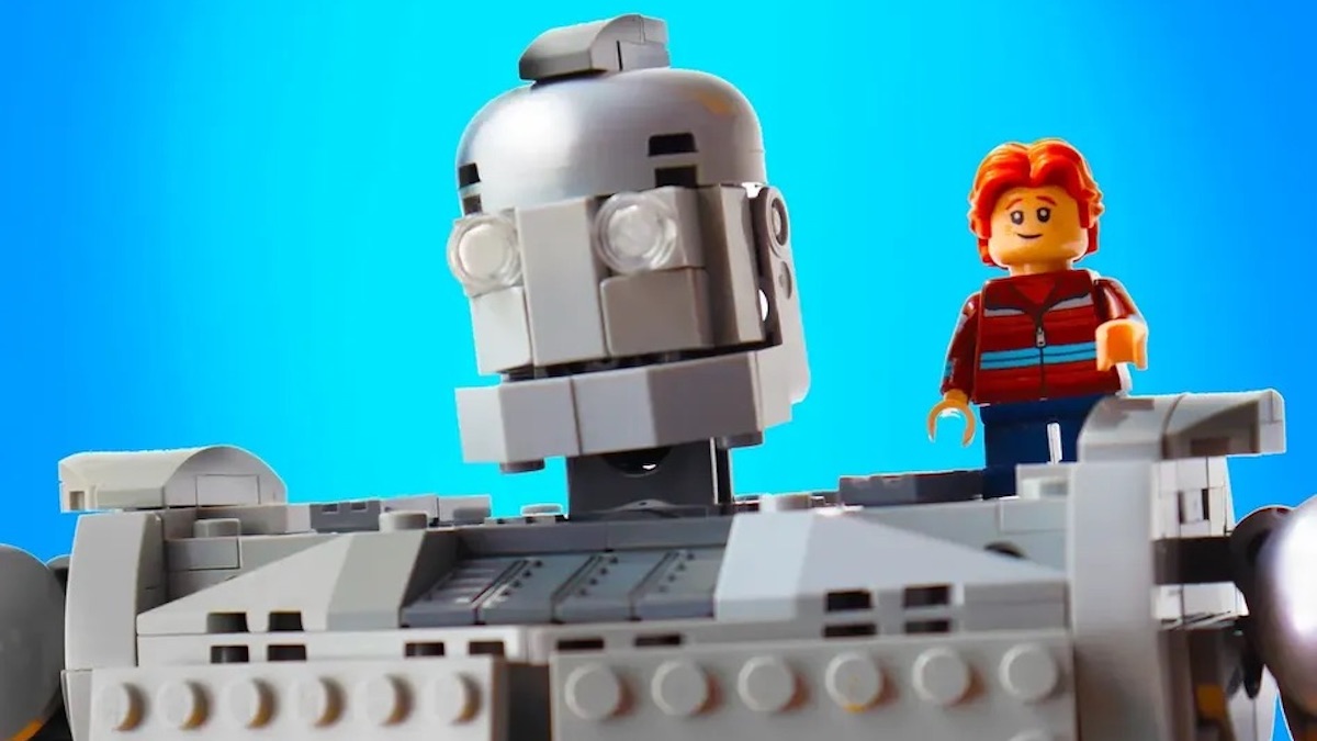 The Iron Giant stands tall with 10,000 supporters on LEGO Ideas