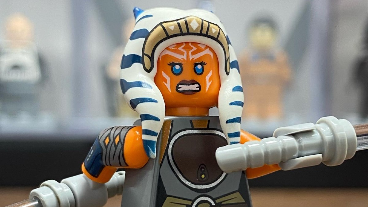 Custom LEGO Star Wars Ahsoka minifigure is perfect but risky