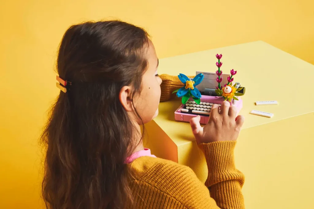 LEGO Creator 31169 Typewriter with Flowers lifestyle  1024x684