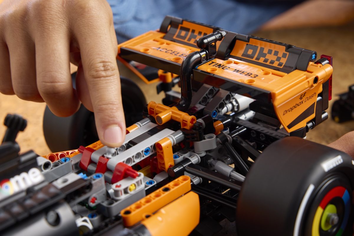 LEGO Technic 42228 42228 McLaren MCL39 9 1200x800
