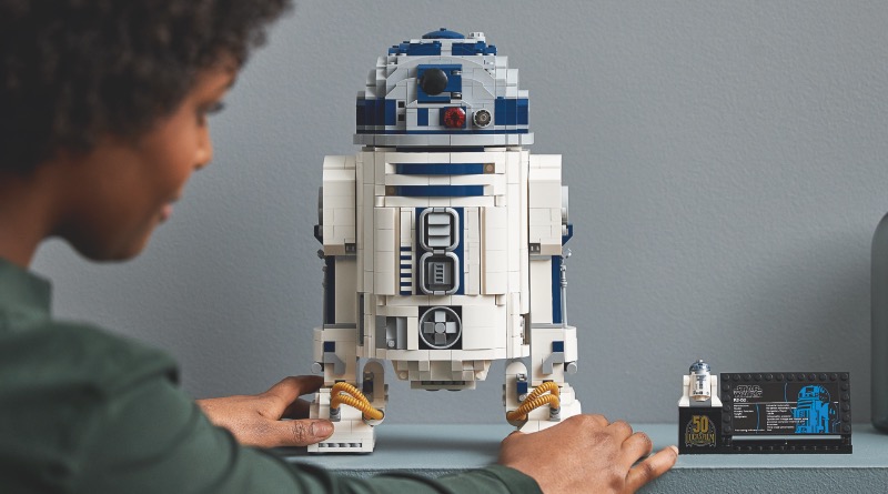 Five things you need to know about LEGO Star Wars 75308 R2-D2