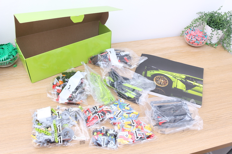 LEGO Technic 42115 Lamborghini Sian FKP 37 review 15