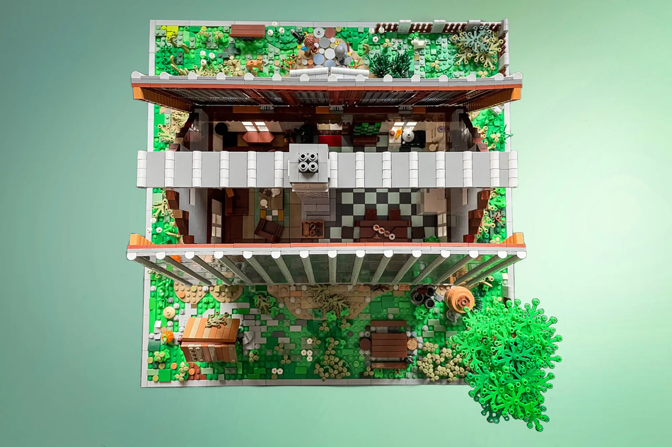 LEGO Ideas House of Open Shutters 4