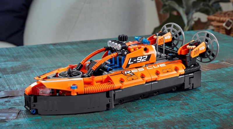 LEGO Technic revs into March 2021 with all-new sets