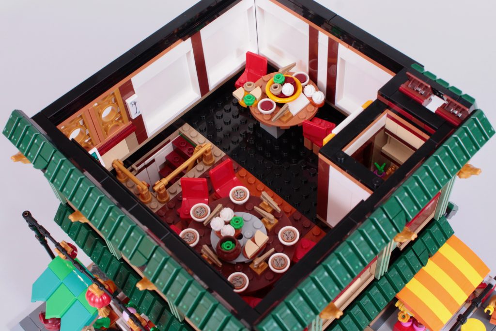 LEGO Chinese Traditional Festivals 80113 Family Reunion Celebration modular conversion 15 1024x683