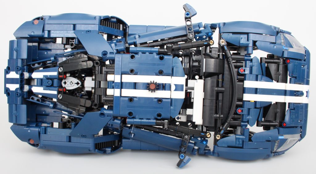 LEGO Technic 42154 2022 Ford GT review 21 1024x565