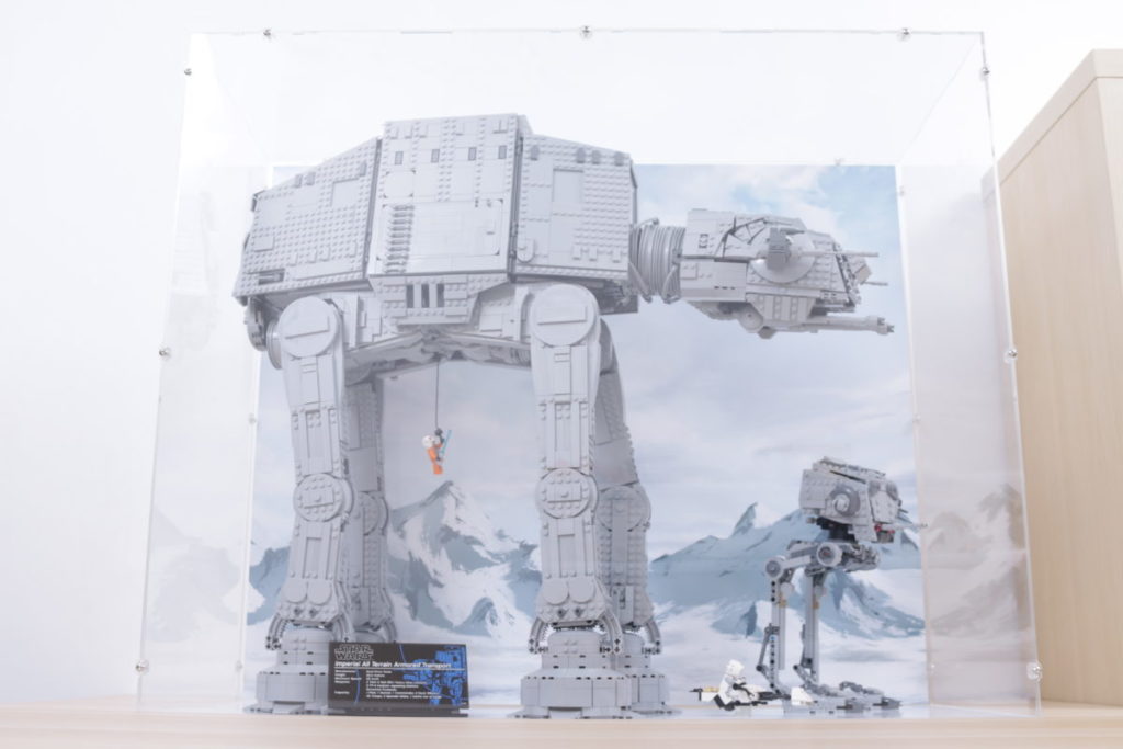 LEGO Star Wars UCS 75313 AT AT display case review iDisplayit LEGO Star Wars 37 1024x683
