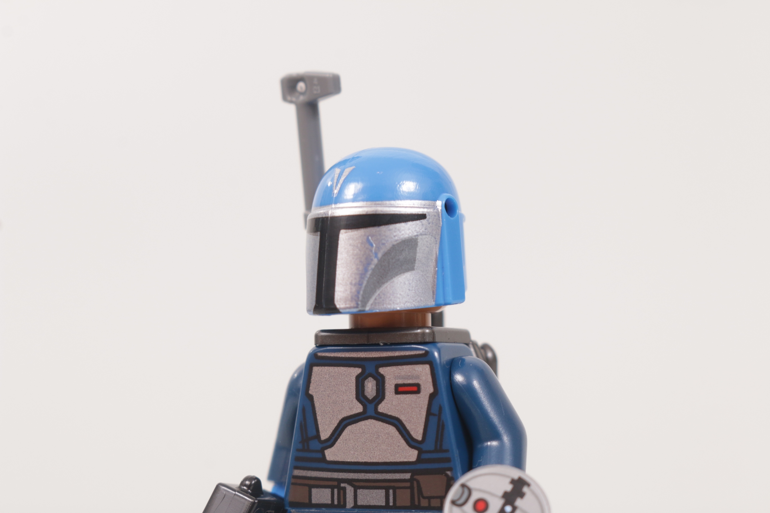LEGO Star Wars 75348 Mandalorian Fang Fighter vs. TIE Interceptor review 47 scaled