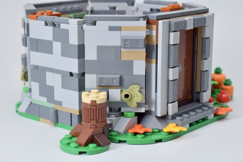 LEGO Harry Potter 76428 Hagrids Hut An Unexpected Visit review 26 1024x682