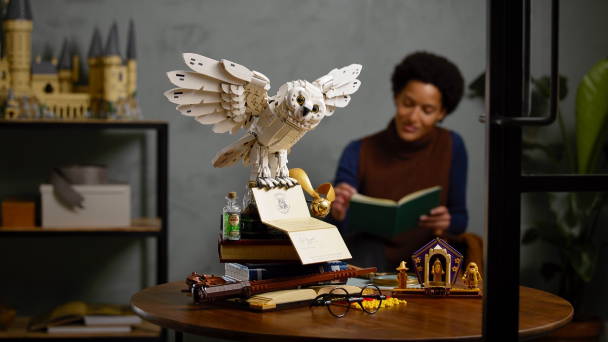 In pictures: LEGO Harry Potter 76391 Hogwarts Icons Collectors’ Edition
