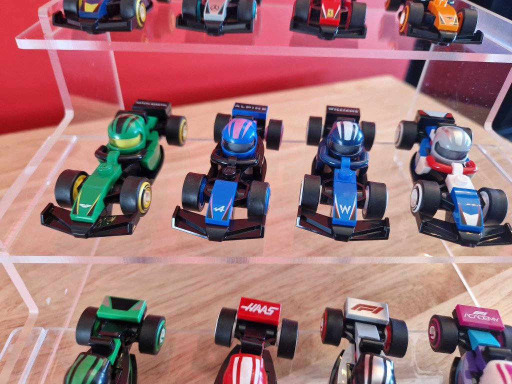 LEGO 71049 F1 Collectible Race Cars first look Las Vegas 4 1024x768