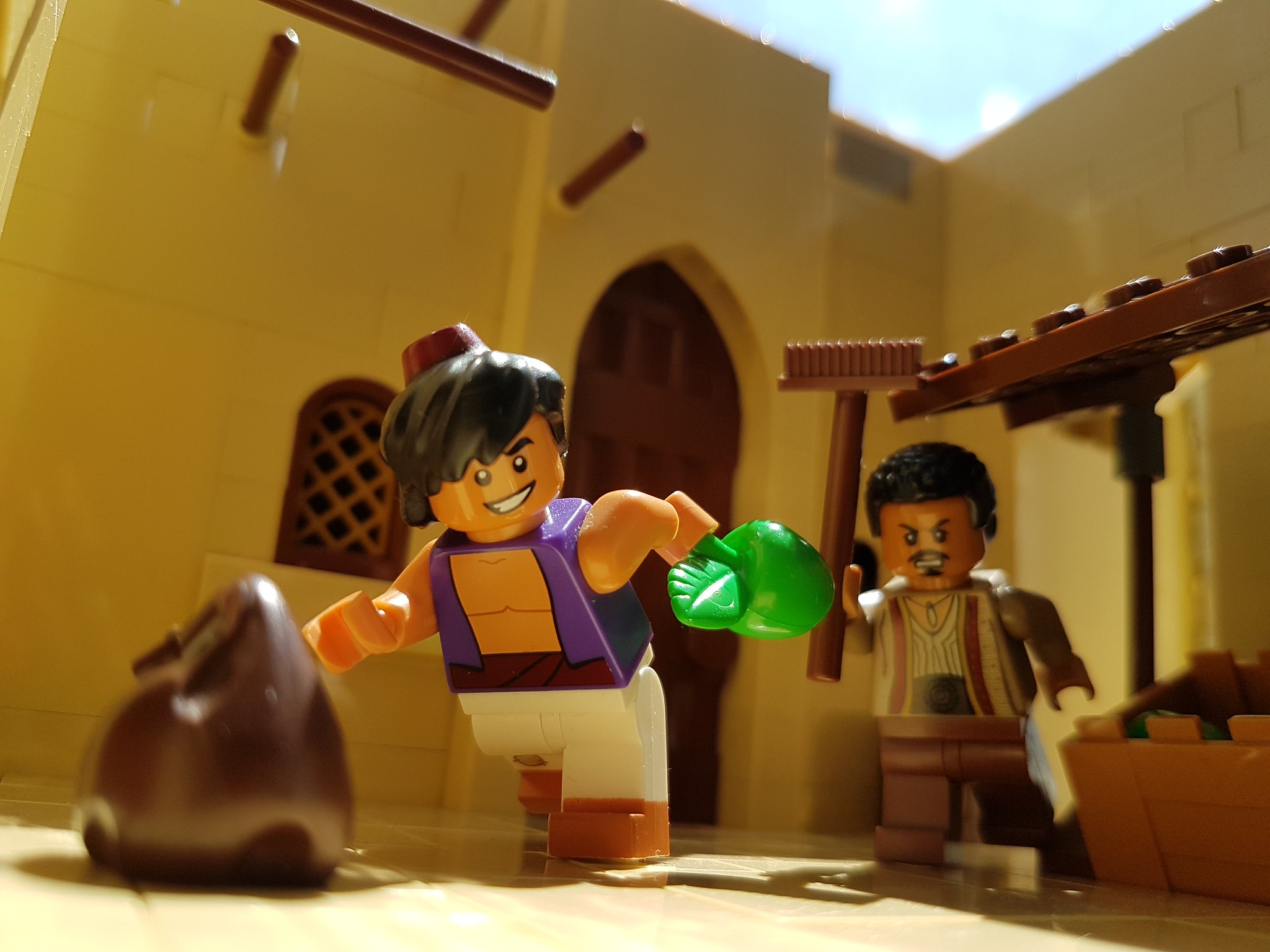 Brick Pic of the Day: Riffraff! Street rat! Scoundrel!