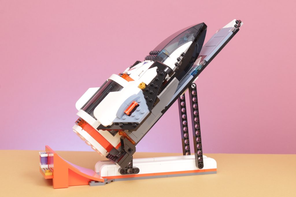 LEGO City 60434 Space Base and Rocket Launchpad review 45 1024x683